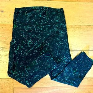 Athleta Side Pocket Capri Length Leggings